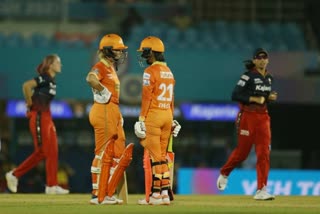Gujarat Giants VS Royal Challengers Bangalore