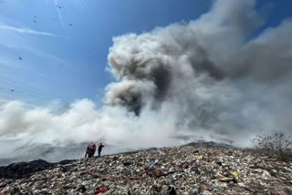 Higher official meet  Brahmapuram Waste plant  Plastic waste does not allow to Brahmapuram  fire extinguishing under Uncertainty  ബ്രഹ്മപുരത്തേക്ക് പ്ലാസ്‌റ്റിക് മാലിന്യം  പ്ലാസ്‌റ്റിക് മാലിന്യം കൊണ്ടുപോകാന്‍ അനുവദിക്കില്ല  തീ അണയ്ക്കാനാകുമെന്ന് വ്യക്തതയില്ലാതെ ഉന്നതതല യോഗം  ഉന്നതതല യോഗം  ബ്രഹ്മപുരം മാലിന്യ പ്ലാന്‍റിലെ തീപിടിത്തം  മുഖ്യമന്ത്രിയുടെ അധ്യക്ഷതയില്‍  തിരുവനന്തപുരം  ജൈവ മാലിന്യ സംസ്‌കരണത്തിന്  ജില്ല കലക്‌ടര്‍  ഉന്നതതലയോഗം