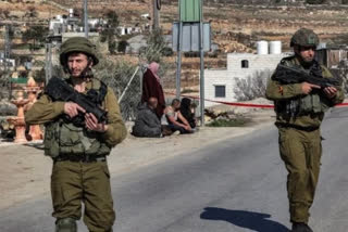 At least 3 Palestinians killed in Israeli military raid  Three Palestinians killed in Israeli military raid  Palestinians killed in Israeli military raid  Israeli military raid  Israeli military raid in Palestine  പലസ്‌തീനികള്‍ കൊല്ലപ്പെട്ടു  ഇസ്രയേലി സൈന്യം  പലസ്‌തീന്‍  ഇസ്രയേല്‍ സൈന്യത്തിന്‍റെ ആക്രമണം