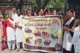 Women reached DC office of Ludhiana for Asaram's release