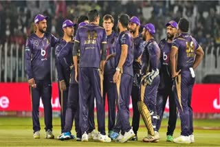 quetta gladiators beat peshawar zalmi by eight wickets