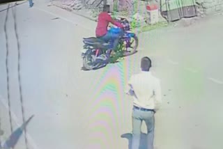 shivpuri thief caught in CCTV