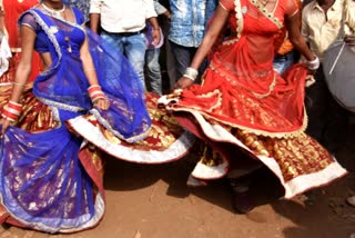 rai dance in karila mela