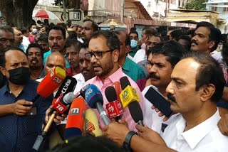 K surendran hits Kerala Government  Brahmapuram Waste plant Fire Accident  Brahmapuram Waste plant  BJP State president K surendran  K surendran  ബ്രഹ്മപുരത്ത് കേന്ദ്ര സർക്കാർ ഇടുപെടുന്നത്  വിമര്‍ശനവുമായി കെ സുരേന്ദ്രന്‍  ബ്രഹ്മപുരം  ബിജെപി സംസ്ഥാന പ്രസിഡന്‍റ്  അഴിമതി മൂടിവയ്ക്കാനാണ് മുഖ്യമന്ത്രി ശ്രമിക്കുന്നത്  കൊച്ചി  ദുരന്ത നിവാരണ സേന  കേന്ദ്ര സർക്കാർ  കേന്ദ്ര ആഭ്യന്തരമന്ത്രി