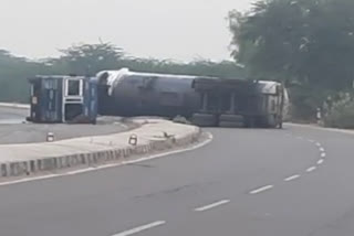 LPG tanker overturns on Sri Ganganagar highway in Rajasthan