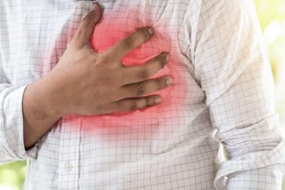 Who is at higher risk of heart failure and what are the causes