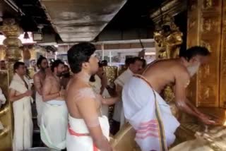 sabarimala opened for Meena Masam pooja  Meena Masam pooja Pathanamthitta  മീനമാസ പൂജകള്‍ക്കായി ശബരിമല നട തുറന്നു  ശബരിമല നട തുറന്നു  മീനമാസ പൂജകള്‍ക്കായി ശബരിമല  ശബരിമല  Meena Masam pooja  Meena Masam pooja sabarimala