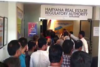 Mahira Homes buyers protest in gurugram
