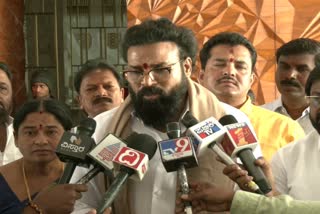 contesting-from-bellary-rural-constituency-in-elections-minister-b-sreeramulu