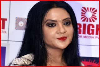 Amruta Fadnavis FIR Case