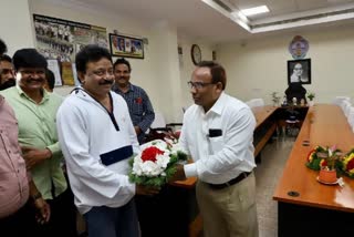 RGV Receives Engineering Degree ETV Bharat