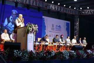 Dairy Conference: કેન્દ્રિય પ્રધાને કર્યું ડેરી કોન્ફરન્સનું ઉદ્ઘાટન, કહ્યું, વિશ્વમાં ડેરી પ્રોડક્ટમાં ભારતનું જ નામ હોય તેવું આયોજન