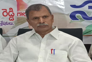 Congress leader Tulasi Reddy