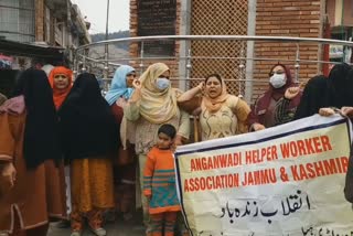 Budgam  woman Murder Case:  Womens protest in anantnag, demands hanging for culprit