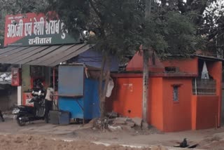 Jabalpur Liquor shop next to temple