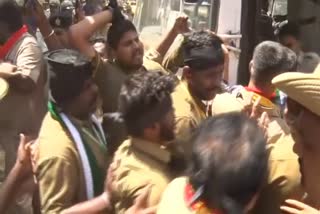 Mixed response to auto drivers strike