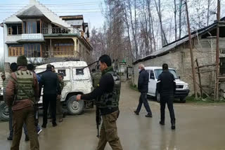 SIU raids Lashkar commander Riyaz Ahmed's house in Pulwama, important clues found