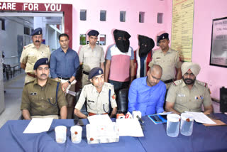 2 cyber thugs arrested in chandigarh
