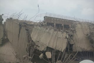 Demolition : ઉતરાણ પાવર સ્ટેશનનો 85 મીટર ઊંચો ટાવર પાંચ સેકેન્ડમાં ધ્વસ્ત, કેવી રહી બ્લાસ્ટ ટેકનોલોજીની પ્રક્રિયા જૂઓ