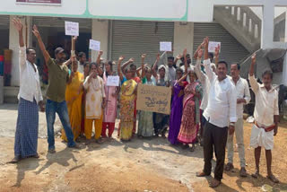 Villagers Protest