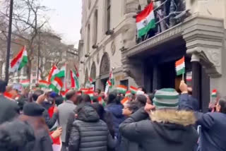 Indian diaspora comes out in solidarity with Tricolour in London via peaceful protest