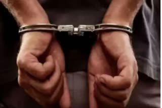 Man arrested incase of murdered his wife  west bengal news updates  latest news in west bengal  മുംതാസ്