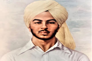 Because of this revolutionary ideology, young Bhagat Singh was considered ideal.