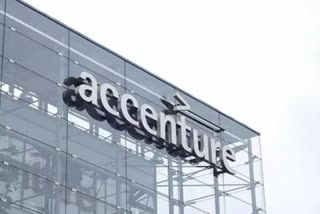 Accenture to cut 19,000 jobs, trims forecasts