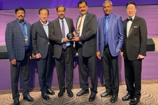 hockey india honours with best organiser award