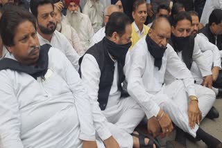 congress-staged-peaceful-protest-against-bjp-in-jammu