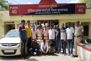 Jhalawar police caught three smugglers