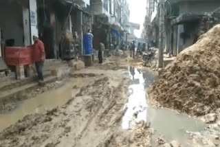 Road in bad condition in Vikas nagar