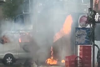Maruti caught fire in Bhilwara