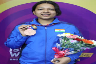 Indian shooter Sift Kaur Samra won a bronze medal in ISSF World Cup