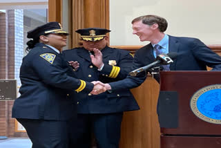 The pride of Punjabis increased again on foreign land, the first Punjabi Sikh women Manmeet Kolan America became the Assistant Chief of Police