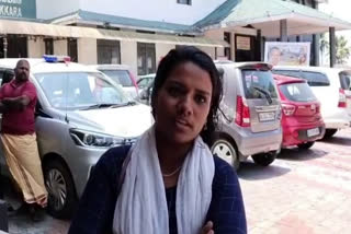 അൻസിയ  വനിത ഗുണ്ട  യുവതി പൊലീസ് പിടിയിൽ  കടയ്‌ക്കൽ അൻസിയ  ക്രിമിനൽ കേസിൽ അൻസിയ പിടിയിൽ  Kadakkal Kollam  police arrested woman after making violence  police arrested Ansiya  Ansiya Gunda