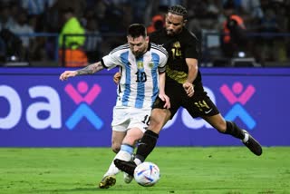 Argentina defeated Curacao  അര്‍ജന്‍റീന  അര്‍ജന്‍റീന vs കുറസോവ  കുറസോവ  messi scored 100th national goal  sports news  messi record  messi hatrick