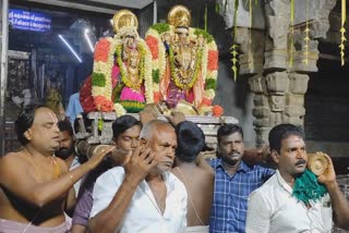 கல்கருடபகவான் கோயிலில் கொடியேற்றம்