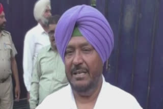 Former Congress MLA Kuldeep Vaid appeared before vigilance in ludhiana