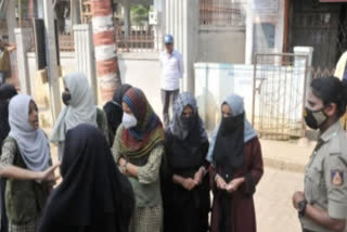 TAMIL NADU POLICE ARRESTED SEVEN PERSONS WHO FORCED A LADY TO REMOVE HIJAB