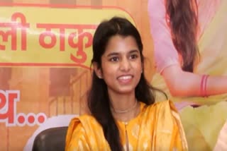 Bhajan singer Maithili Thakur in Raipur on Ram Navami said even young people are becoming aware to save religion