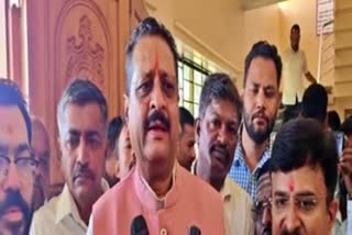 MLA Basanagouda Patil Yatnal spoke to reporters