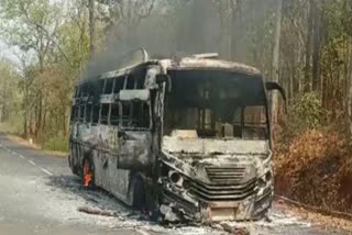 Naxalites on Saturday set a passenger bus on fire in the Malewahi area of Dantewada. This is another incident amid a slew of similar arson undertaken by the naxalites in recent days.