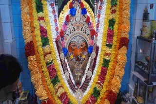 Chaitri Navratri 2023 : નગરદેવી કાલિકા માતા મંદિરે ચૈત્રી નવરાત્રી મહોત્સવમાં યોજાયો શાસ્ત્રીય સંગીત સમારોહ