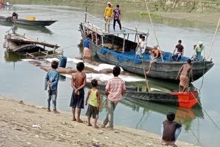 millions of tons wheat drowned in river Ganges in boat accident in Sahibganj