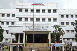 a-dog-roamed-after-biting-an-newborn-in-mcgann-hospital-shivamogga