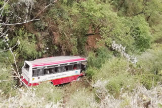 Mussoorie Accident : મસૂરીમાં બસ ખાડામાં પડી, માતા-પુત્રીનું મોત, 38 ઈજાગ્રસ્ત