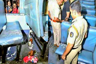 man sets woman on fire in Kerala train