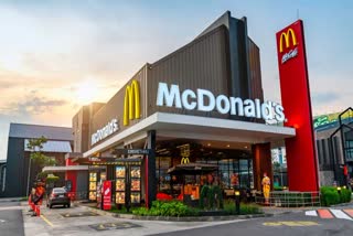 McDonald's Layoff News: ગૂગલ, એમેઝોન અને ફેસબુક બાદ હવે મેકડોનાલ્ડ્સની સામૂહિક છટણીની તૈયારી