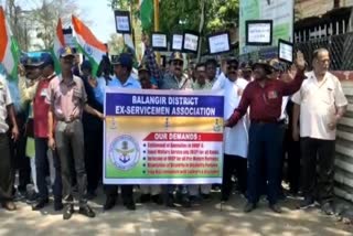 ex servicemen association protest in balangir